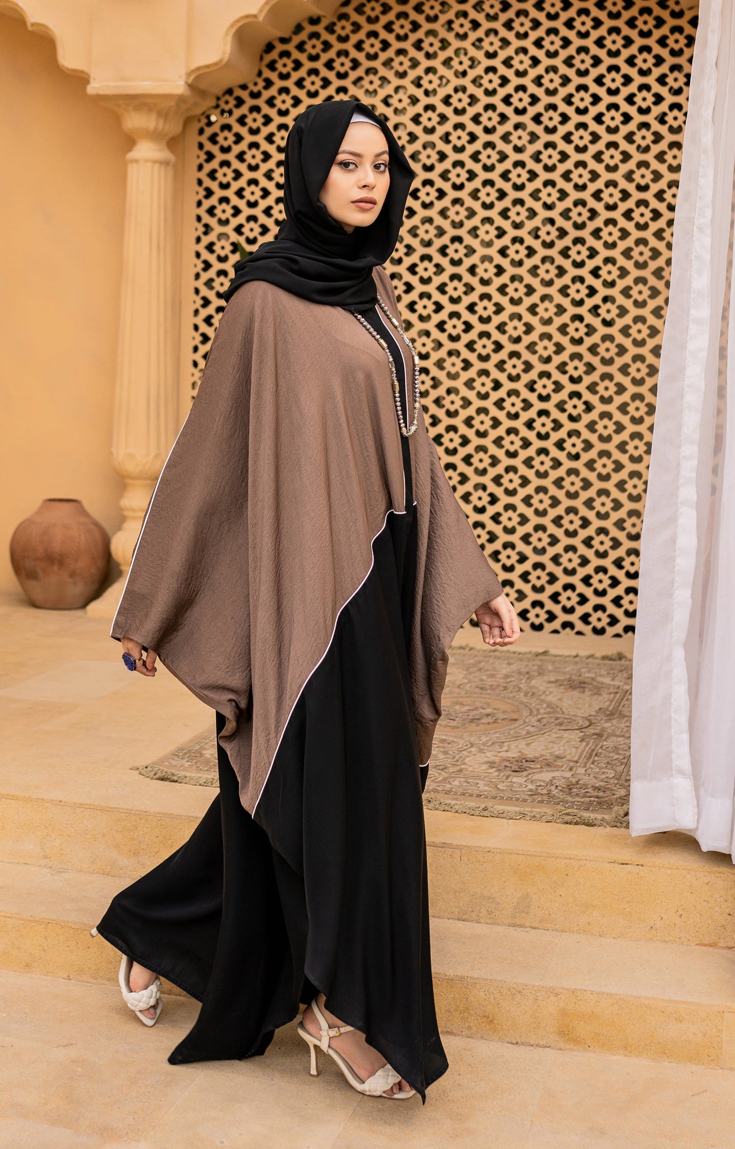 Hareer - BROWN ZENEL CAPE