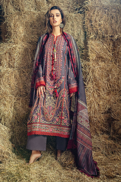 Sobia Nazir - Design 8B Autumn/Winter 2022 Unstitched