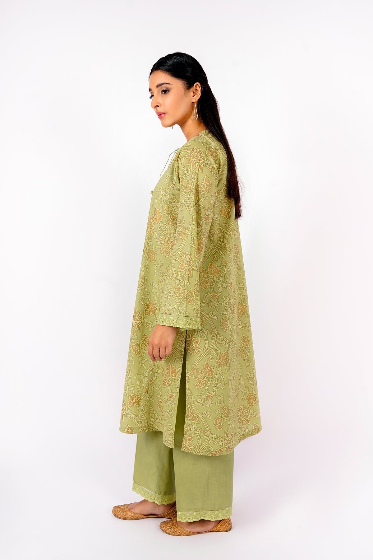 Kayseria - 2 Piece Cotton Lawn Shirt & Shalwar