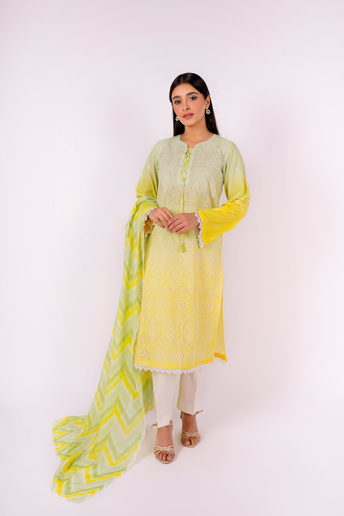 Kayseria - 3 Piece Cotton Lawn Suit