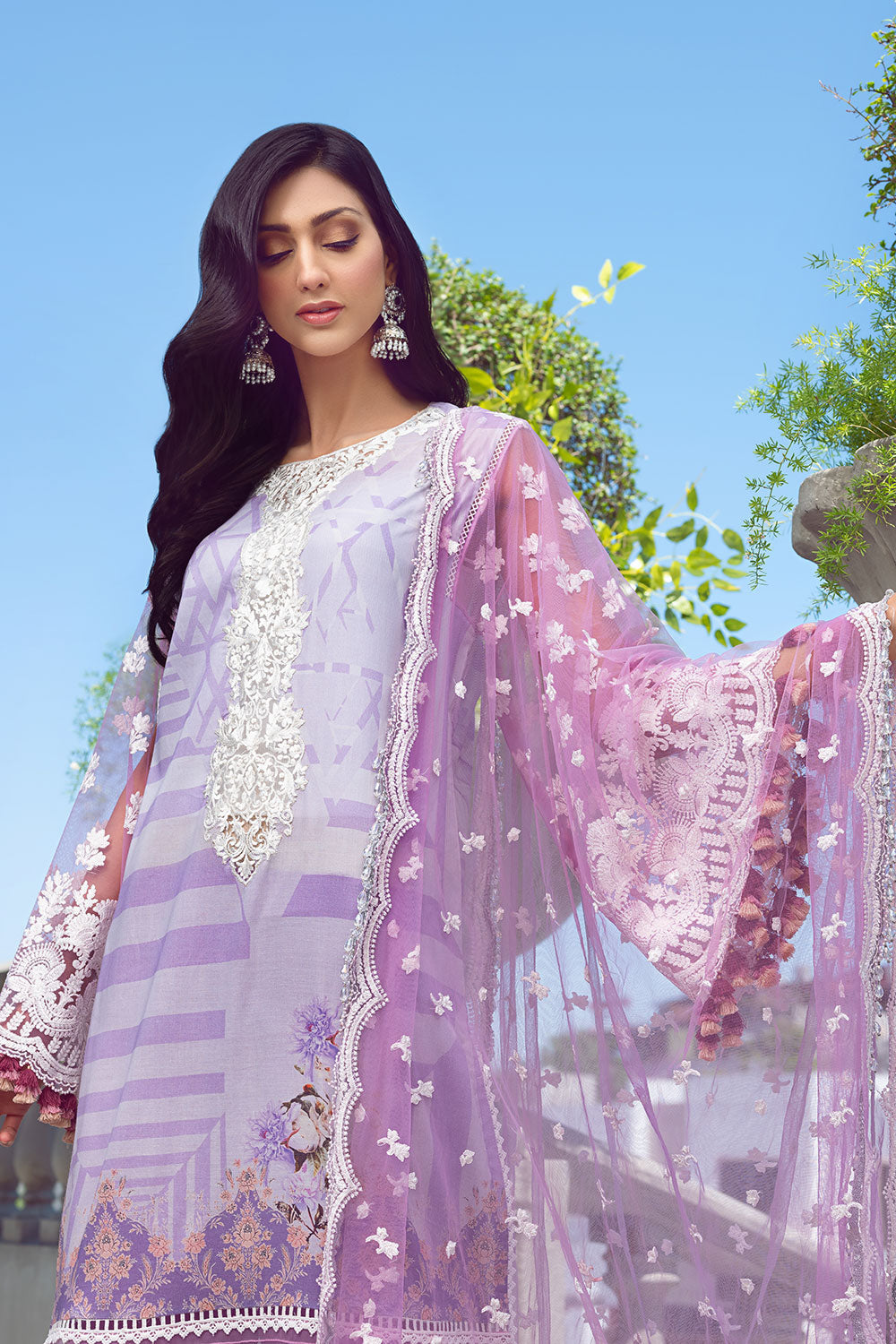 Lyla - Design 8 Luxury Lawn 2021