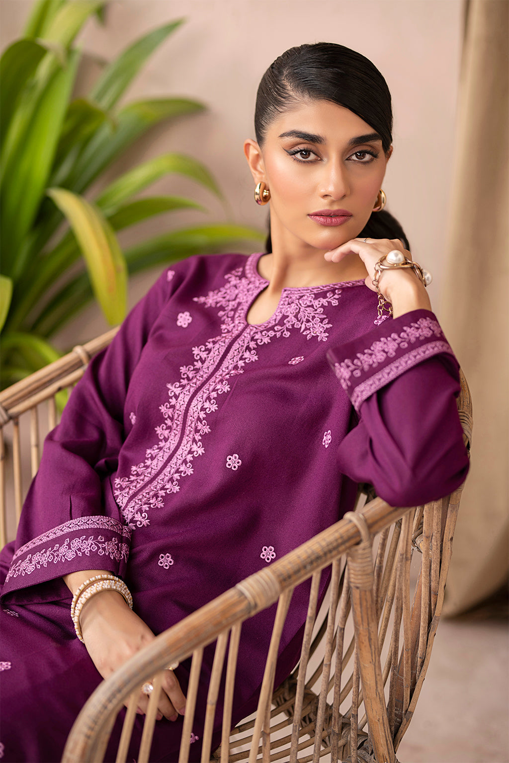 Elegance - BELLA