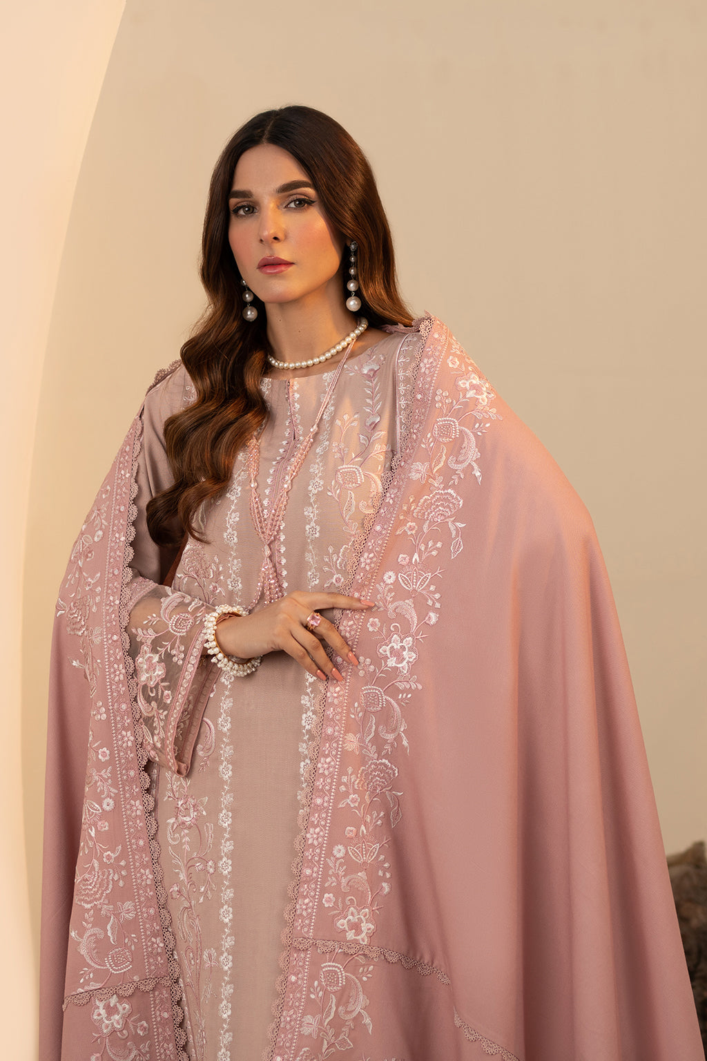 Elegance - AYZEL