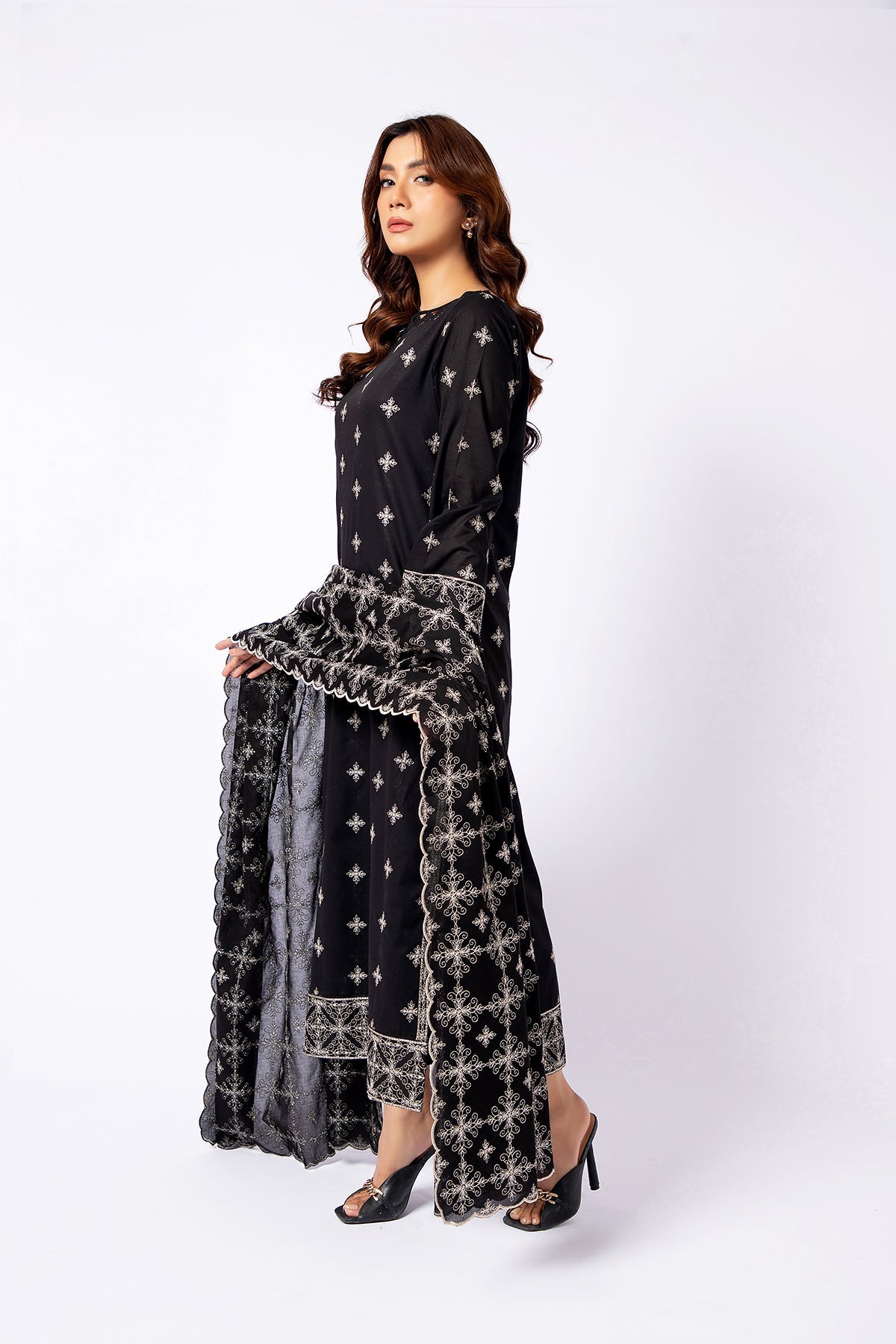 Kayseria - 3 Piece Cotton Lawn Suit