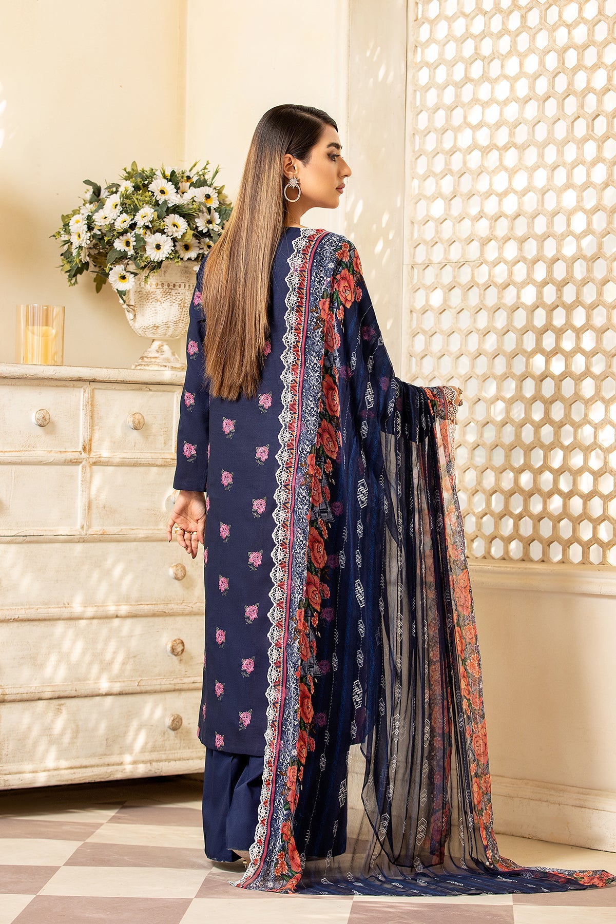 Kayseria - 3 Piece Cotton Lawn Suit