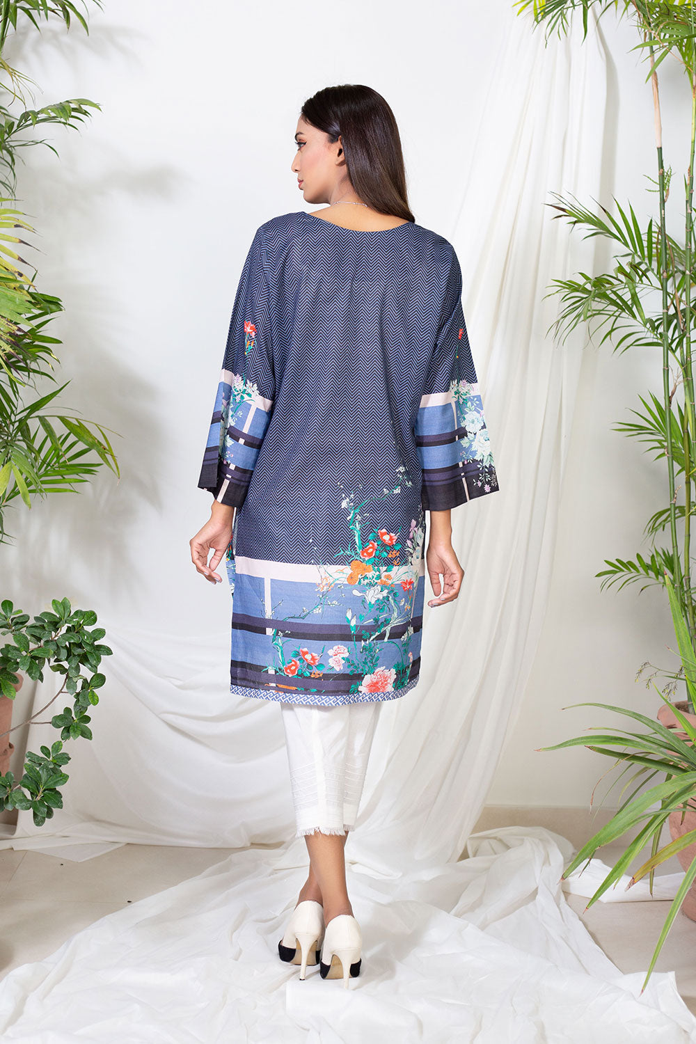 Lyla - Printed Lawn Kurta (LP21011A)