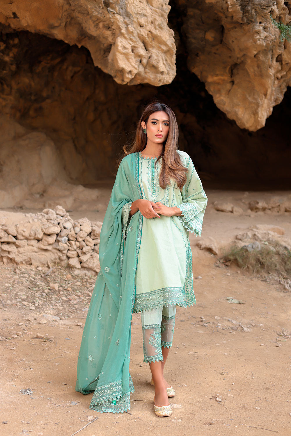 Lyla - Design 04 Embroidered Lawn’22