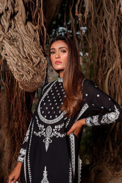 Lyla - Design 05 Embroidered Lawn’22