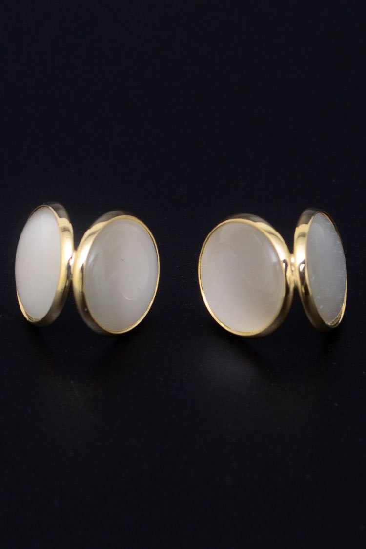 Ellena - Round Pearl Stud Earings