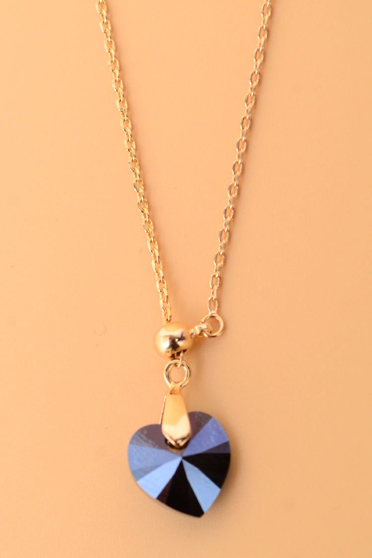 Ellena - Stone Pendant Necklace