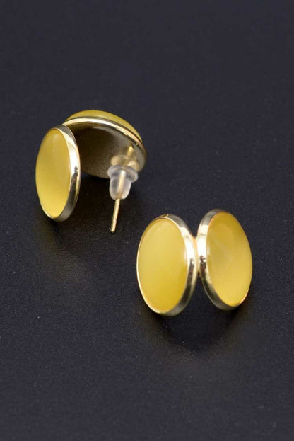 Ellena - Round Pearl Stud Earrings