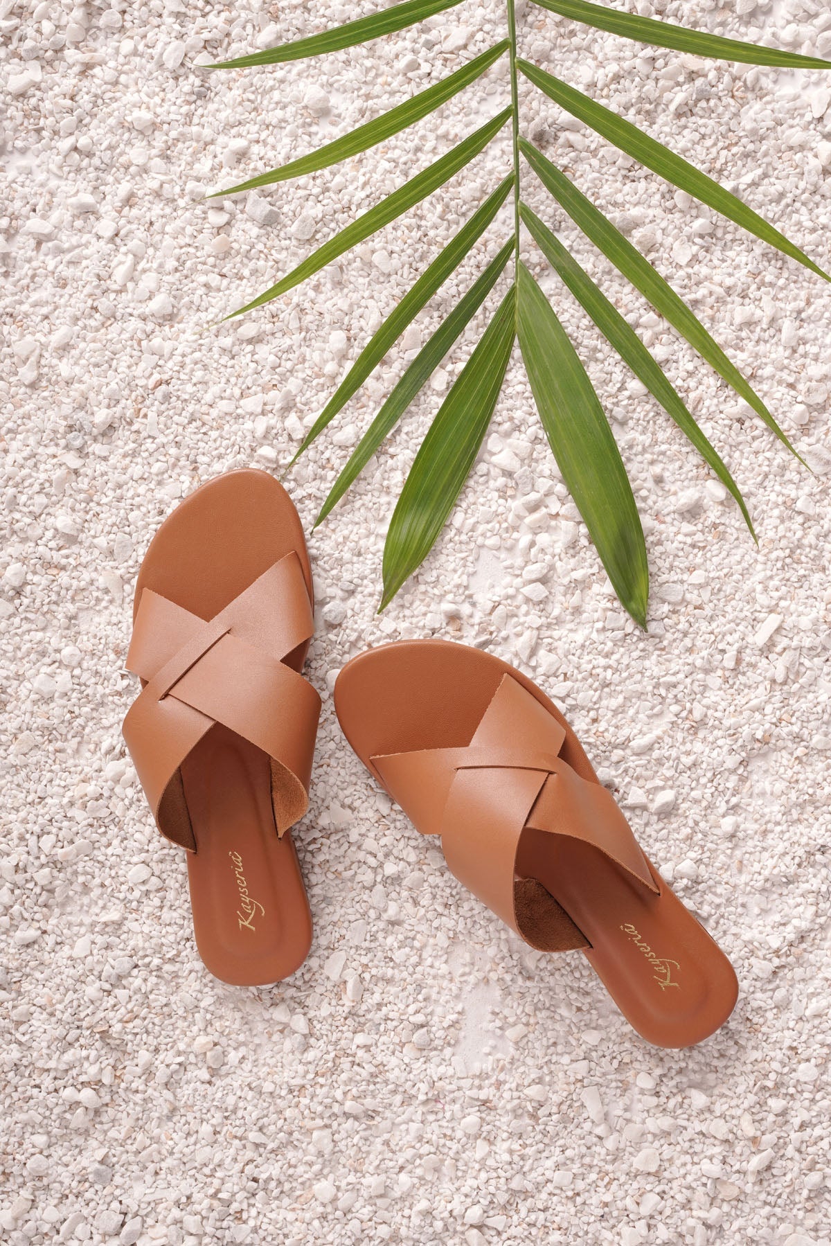 Kayseria - 1 Piece Pure Leather Chappal