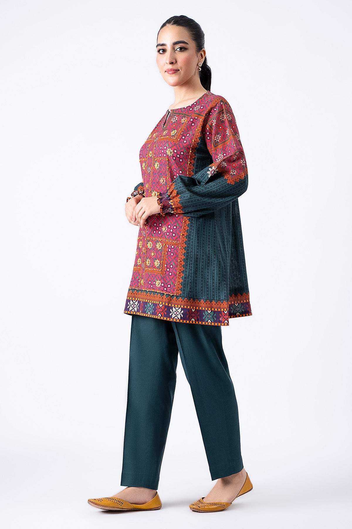 Kayseria - 2 Piece Khaddar Shirt & Trouser