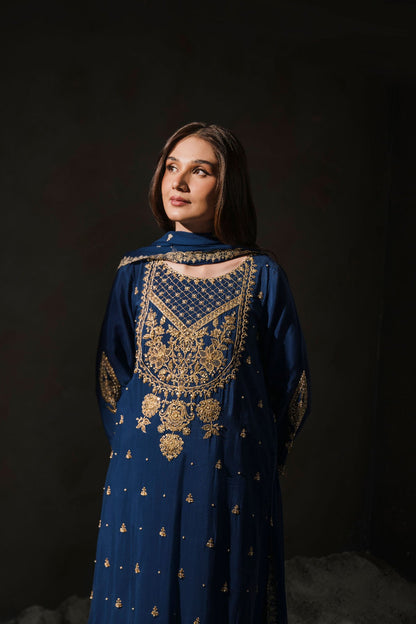 Kayseria - 3 Piece Raw Silk Suit