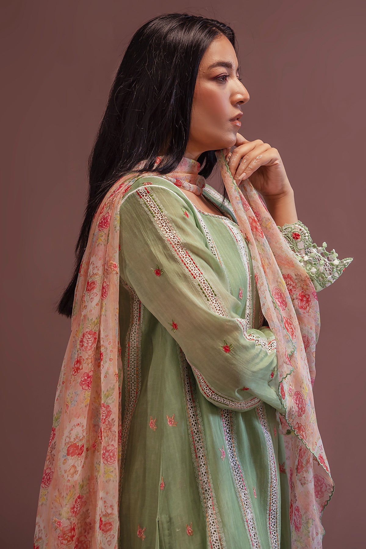 Kayseria - 3 Piece Dhaka Malmal Suit