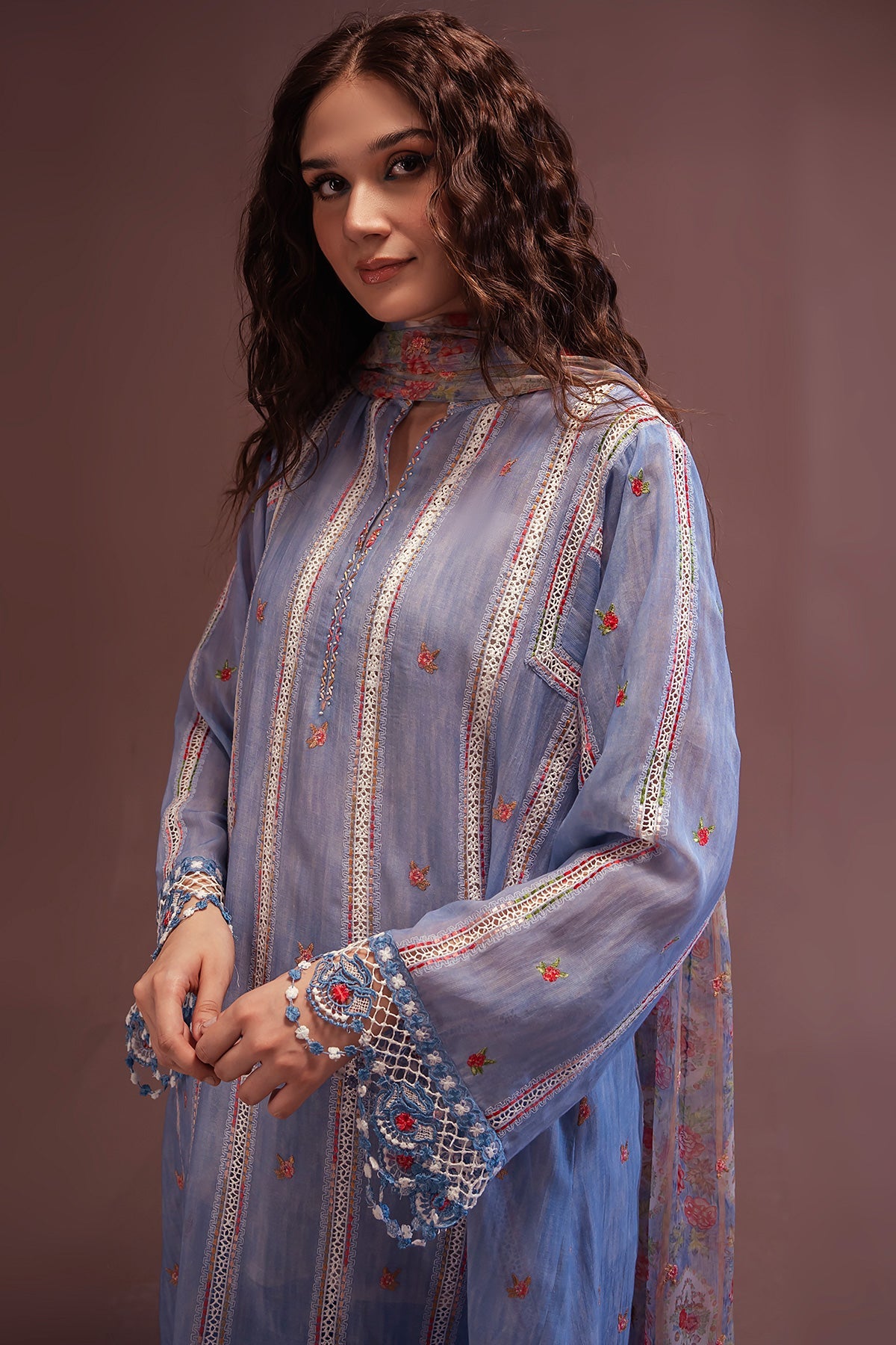 Kayseria - 3 Piece Dhaka Malmal Suit