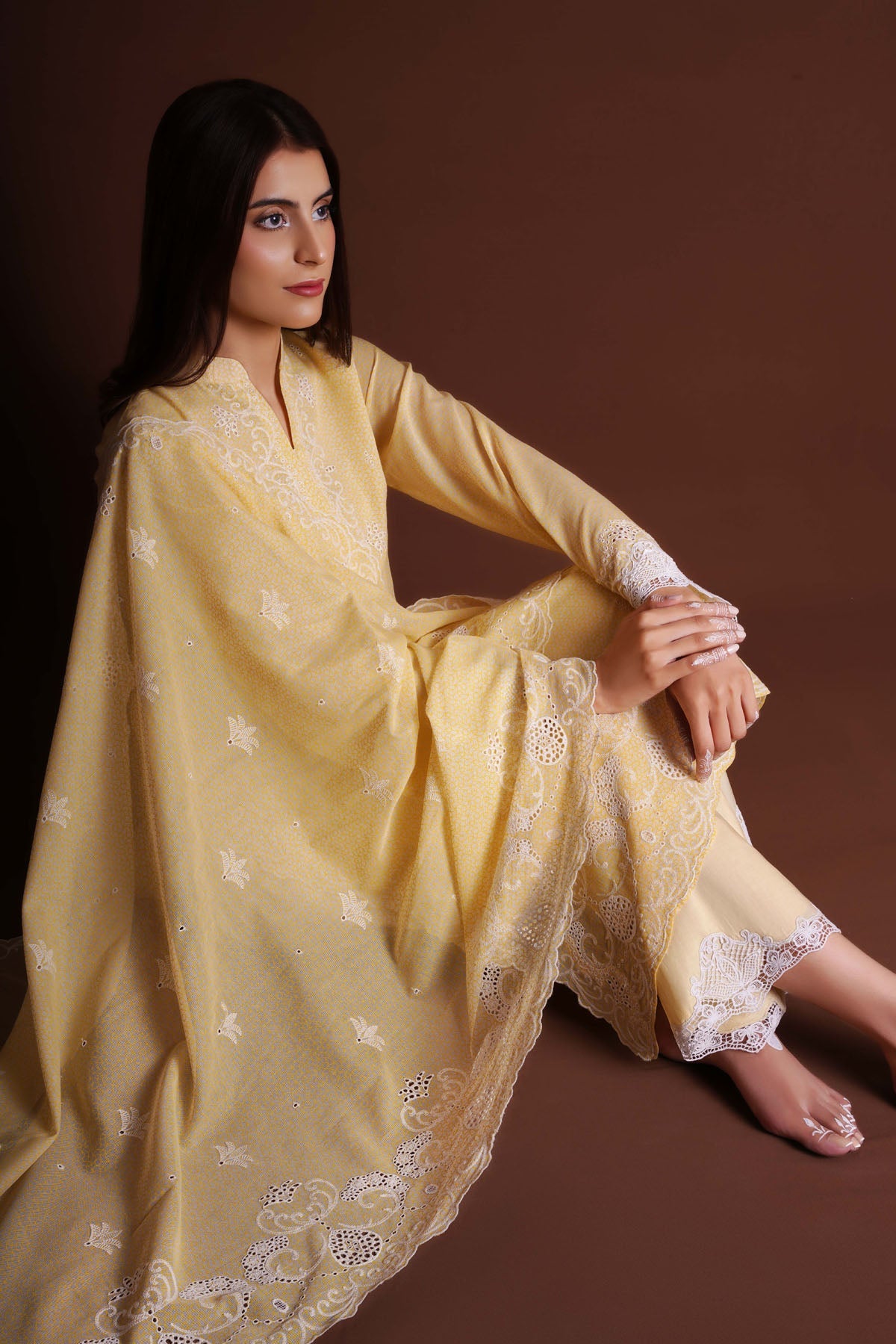 Kayseria - 4 Piece Dhaka Malmal Suit