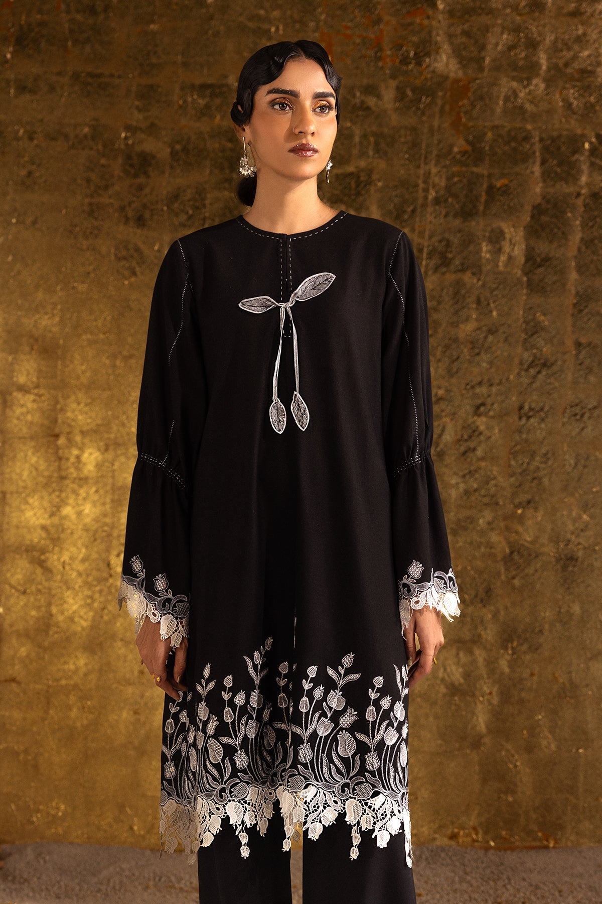 Kayseria - 2 Piece Viscose Karandi Shirt & Shalwar