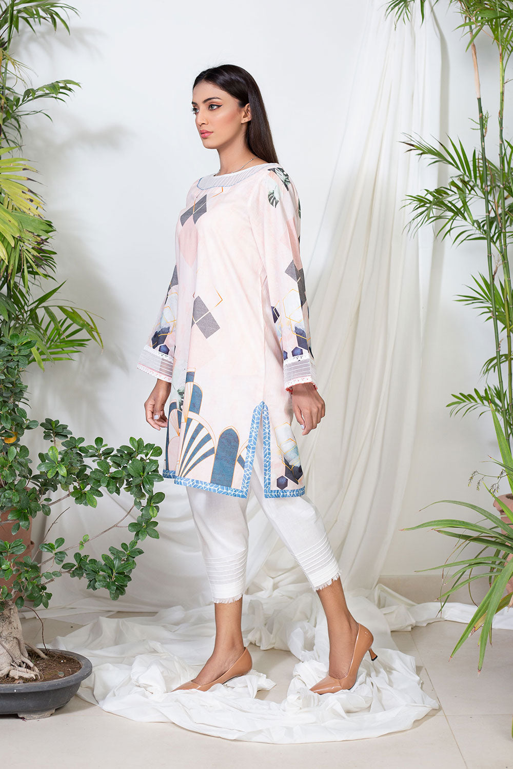 Lyla - Printed Lawn Kurta (LP21014B)