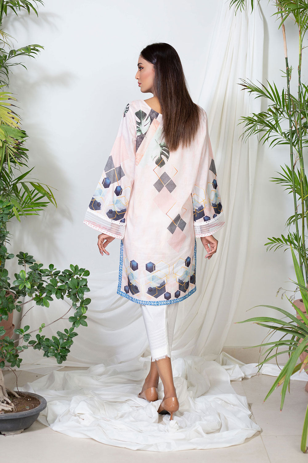 Lyla - Printed Lawn Kurta (LP21014B)