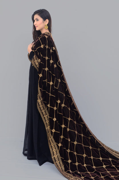 Ellena - Embroidered Velvet Shawl