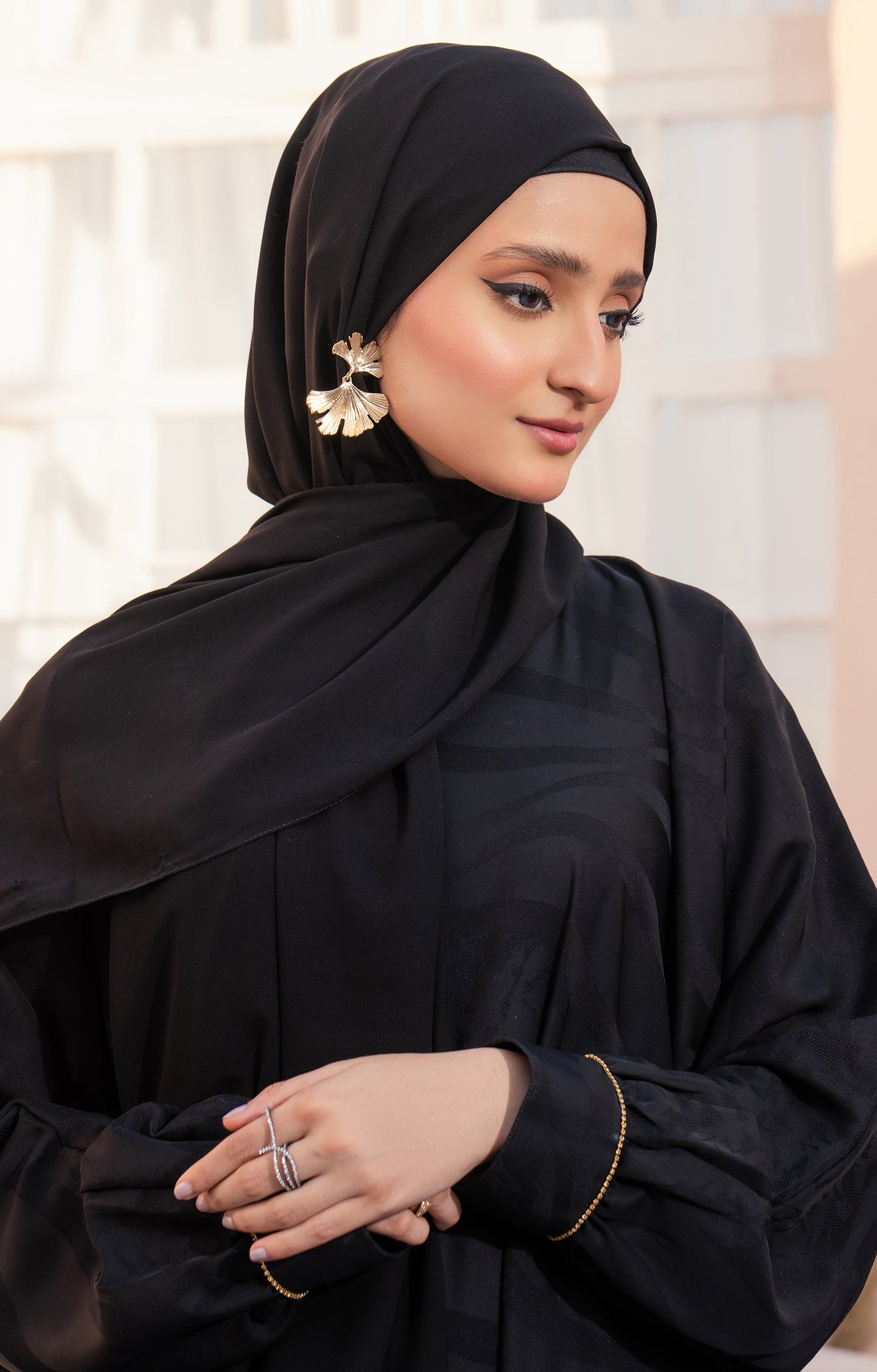 Hareer - SERVA  BLACK FRONT OPEN ABAYA