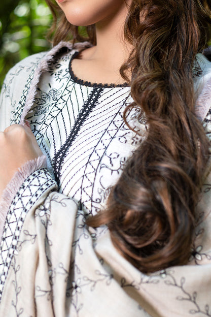 Lyla - Design 5 Winter 2021
