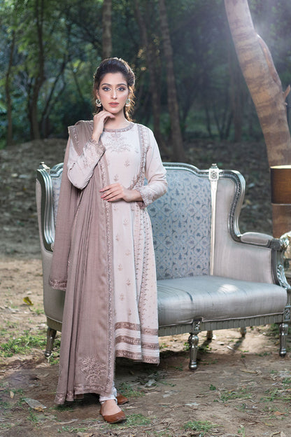 Lyla - Design 7 Winter 2021