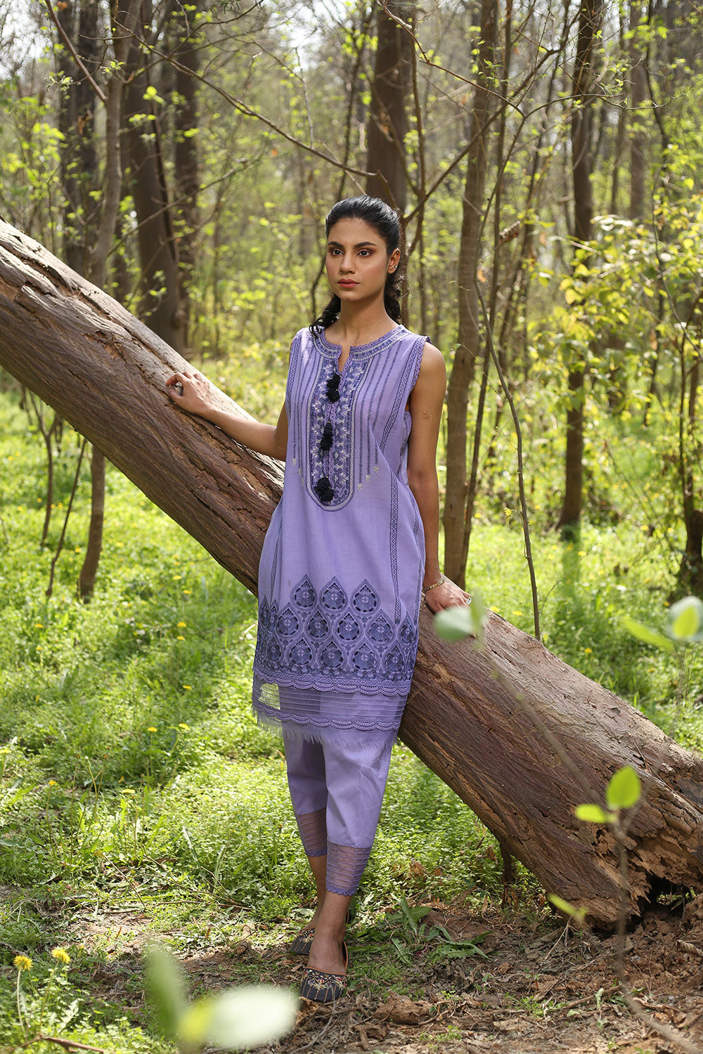 Lyla - Embroidered Schiffli Kurta (LP21007)