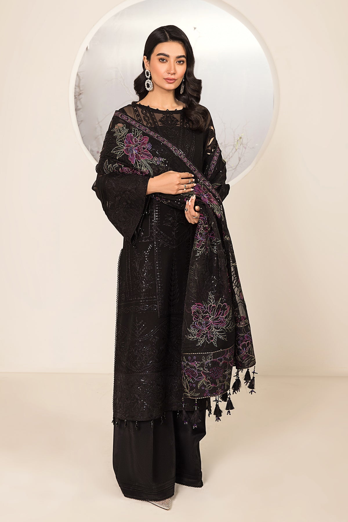 Alizeh - Embroidered Chiffon Black - V15D03 - Amera