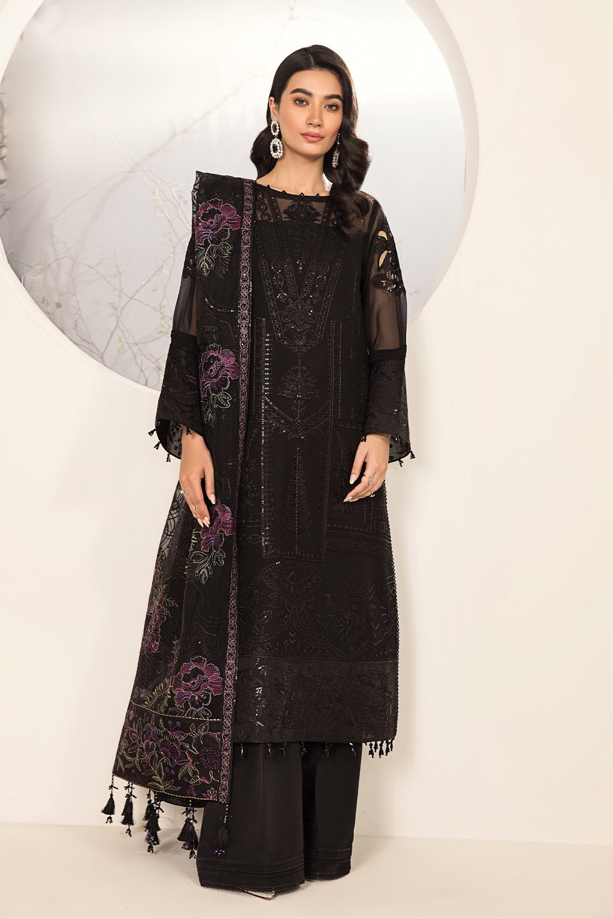 Alizeh - Embroidered Chiffon Black - V15D03 - Amera