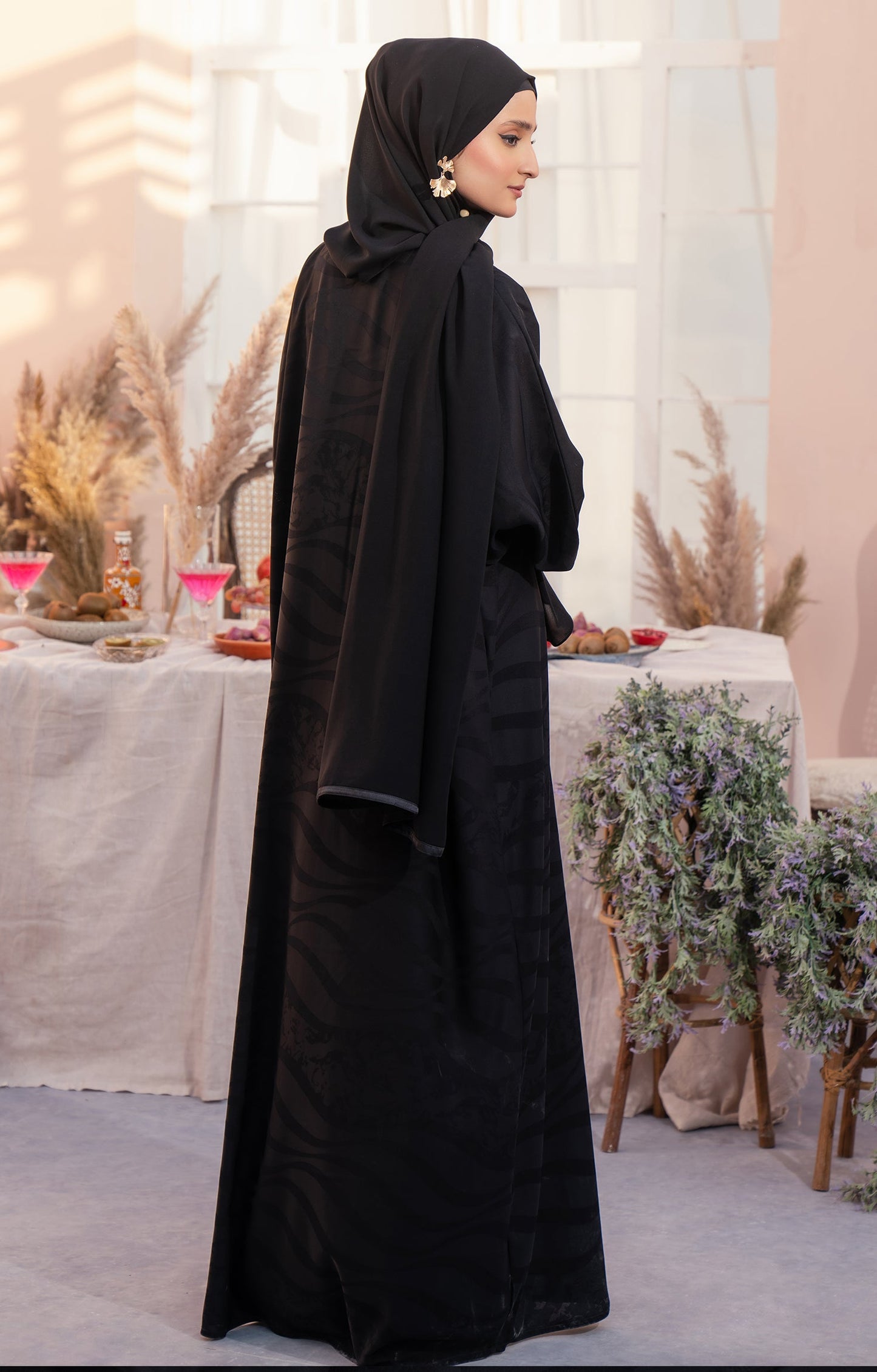 Hareer - SERVA  BLACK FRONT OPEN ABAYA