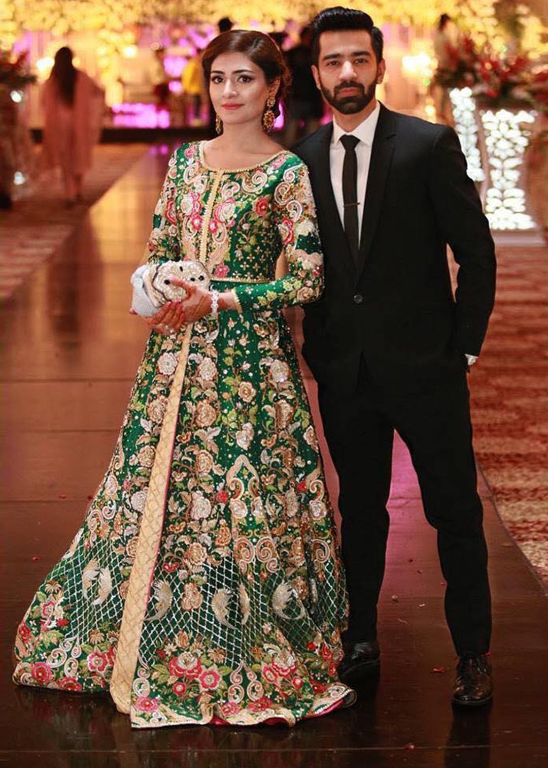 Carmin - Bridal Diary