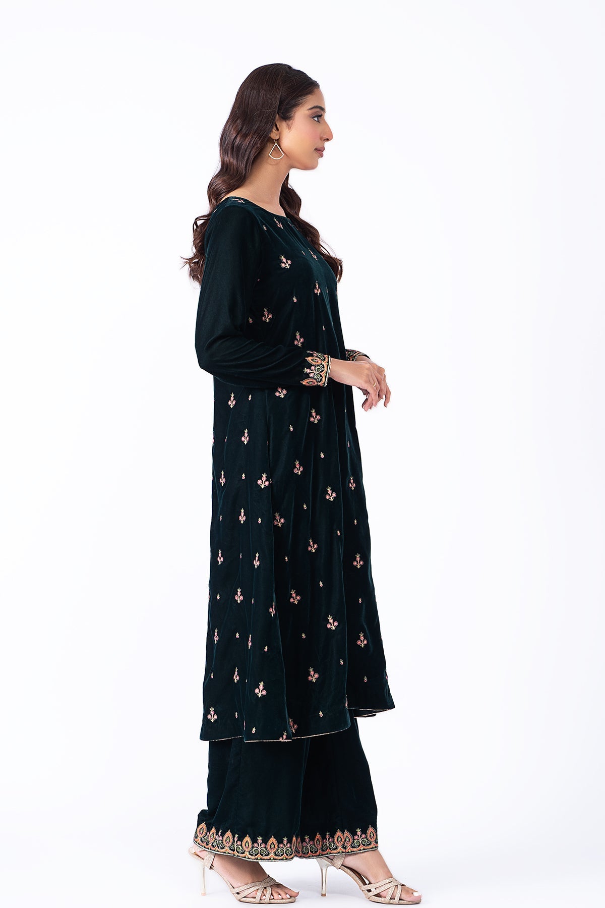 Kayseria - 2 Piece Velvet Shirt & Shalwar