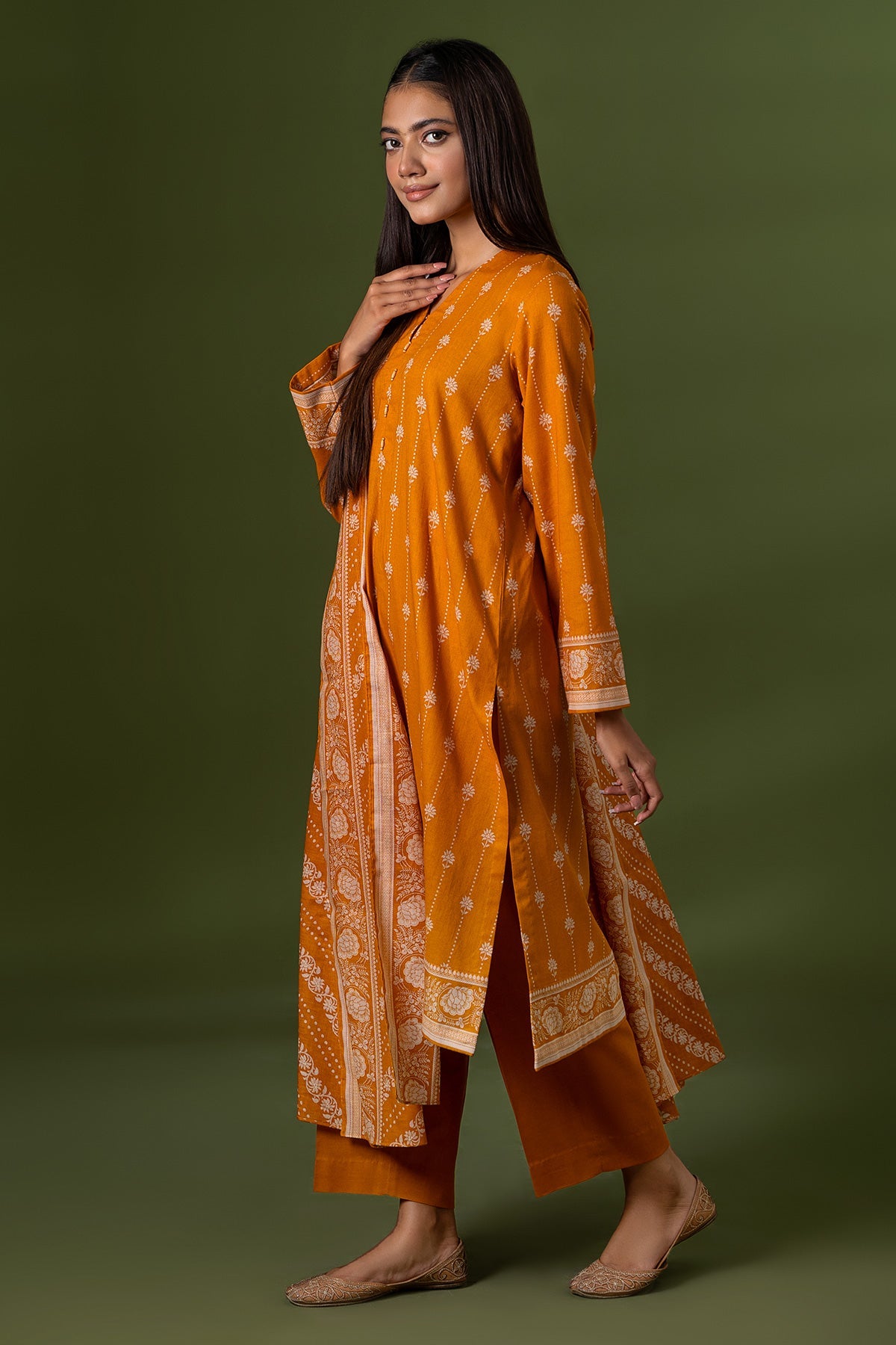 Kayseria - 3 Piece Khaddar Suit