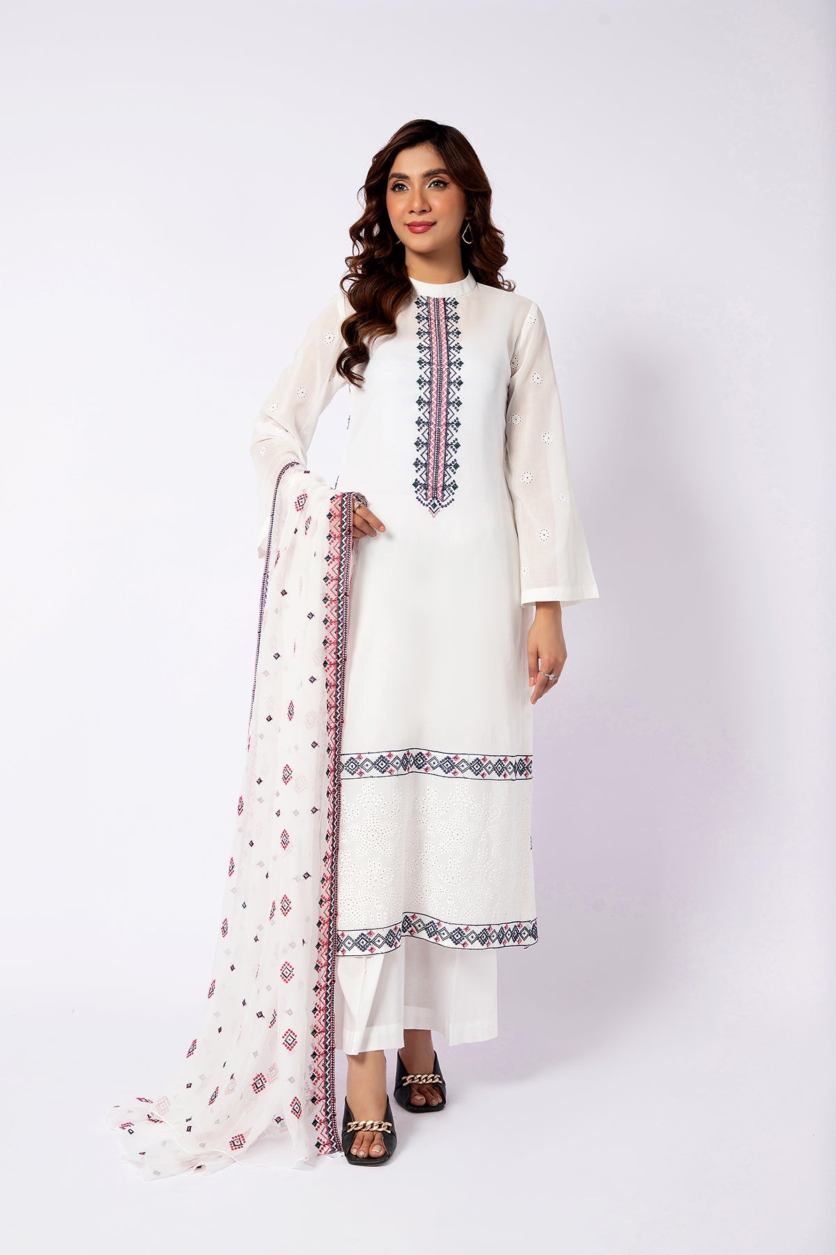 Kayseria - 3 Piece Swiss Lawn Suit