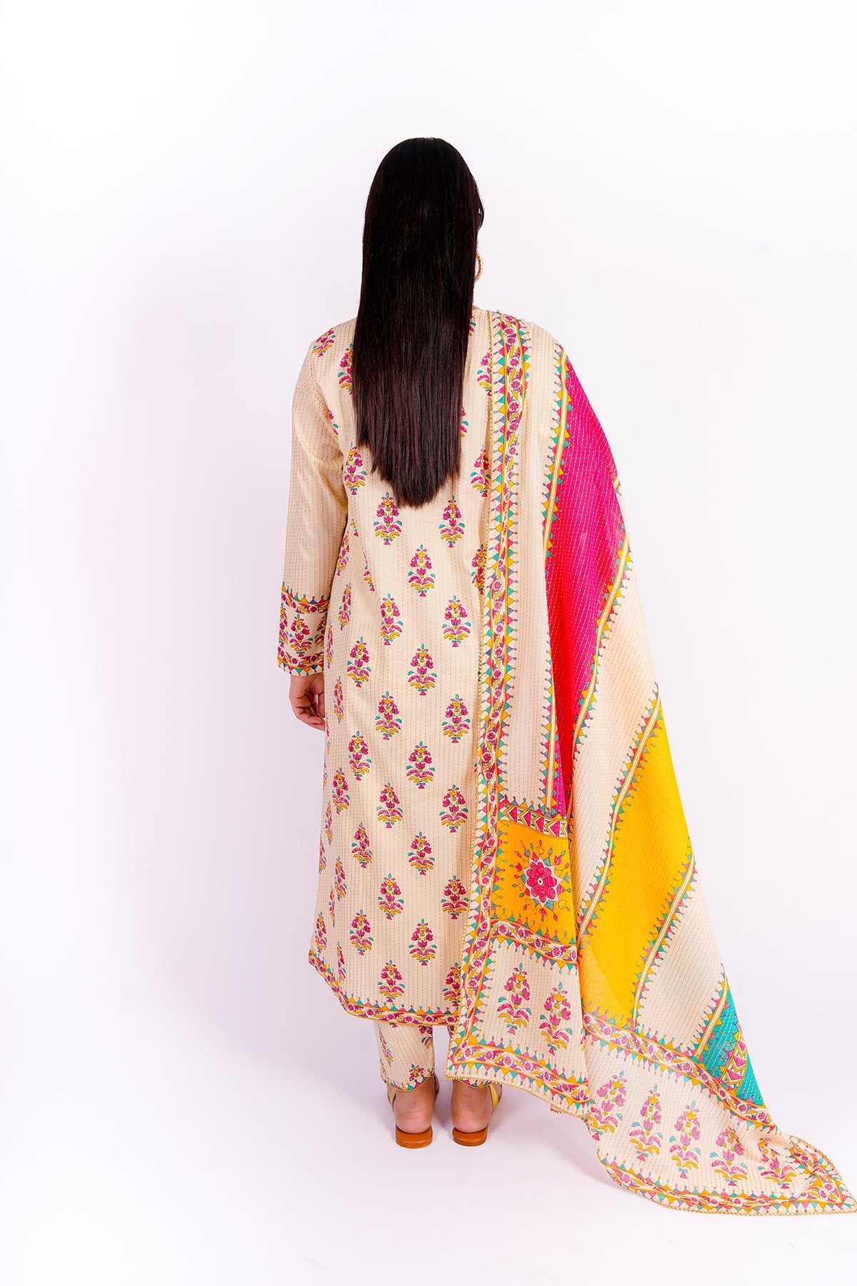 Kayseria - 3 Piece Cotton Lawn Suit