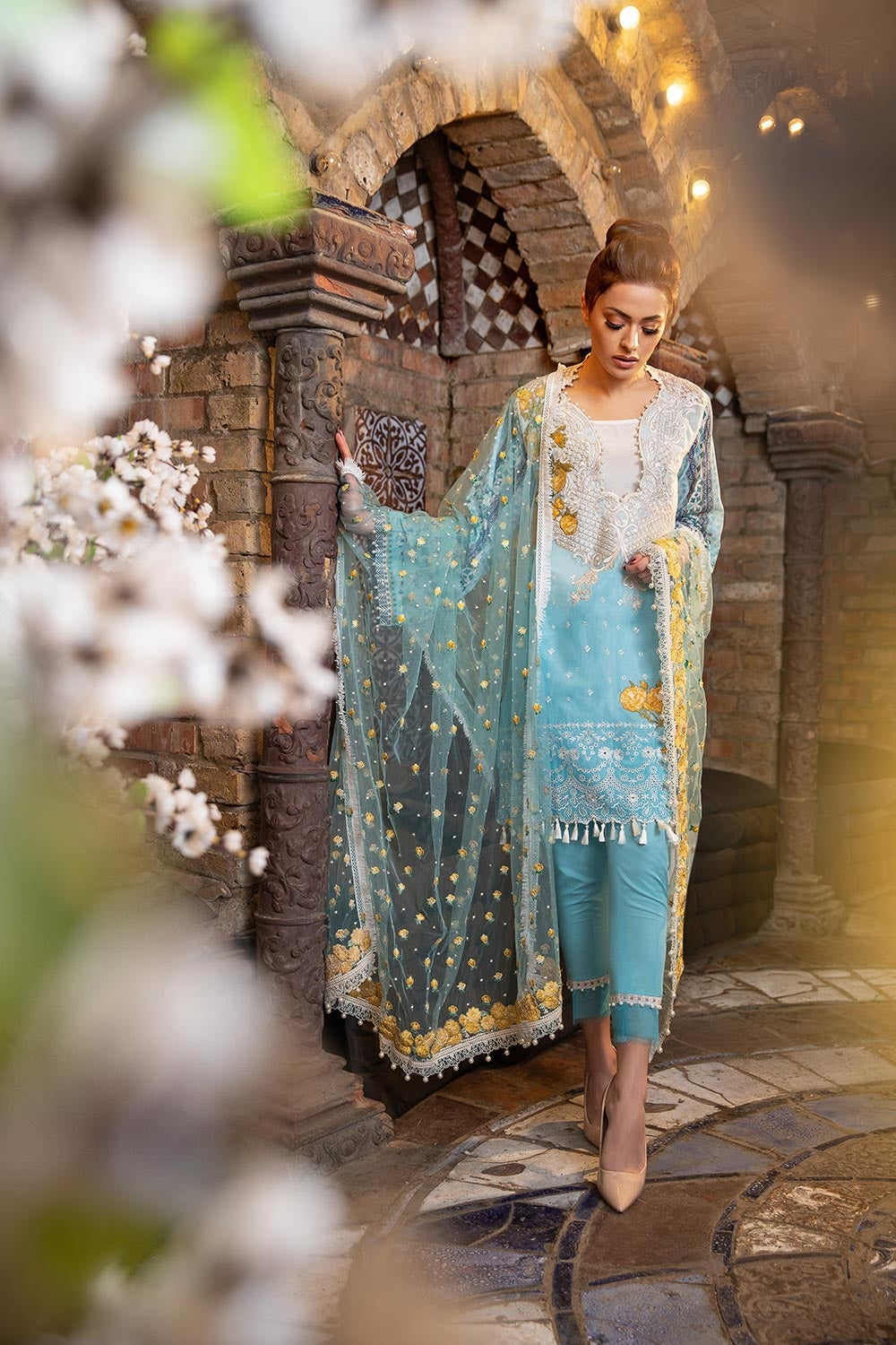 Sobia Nazir - Design 5B Lawn 2018 Vol 2