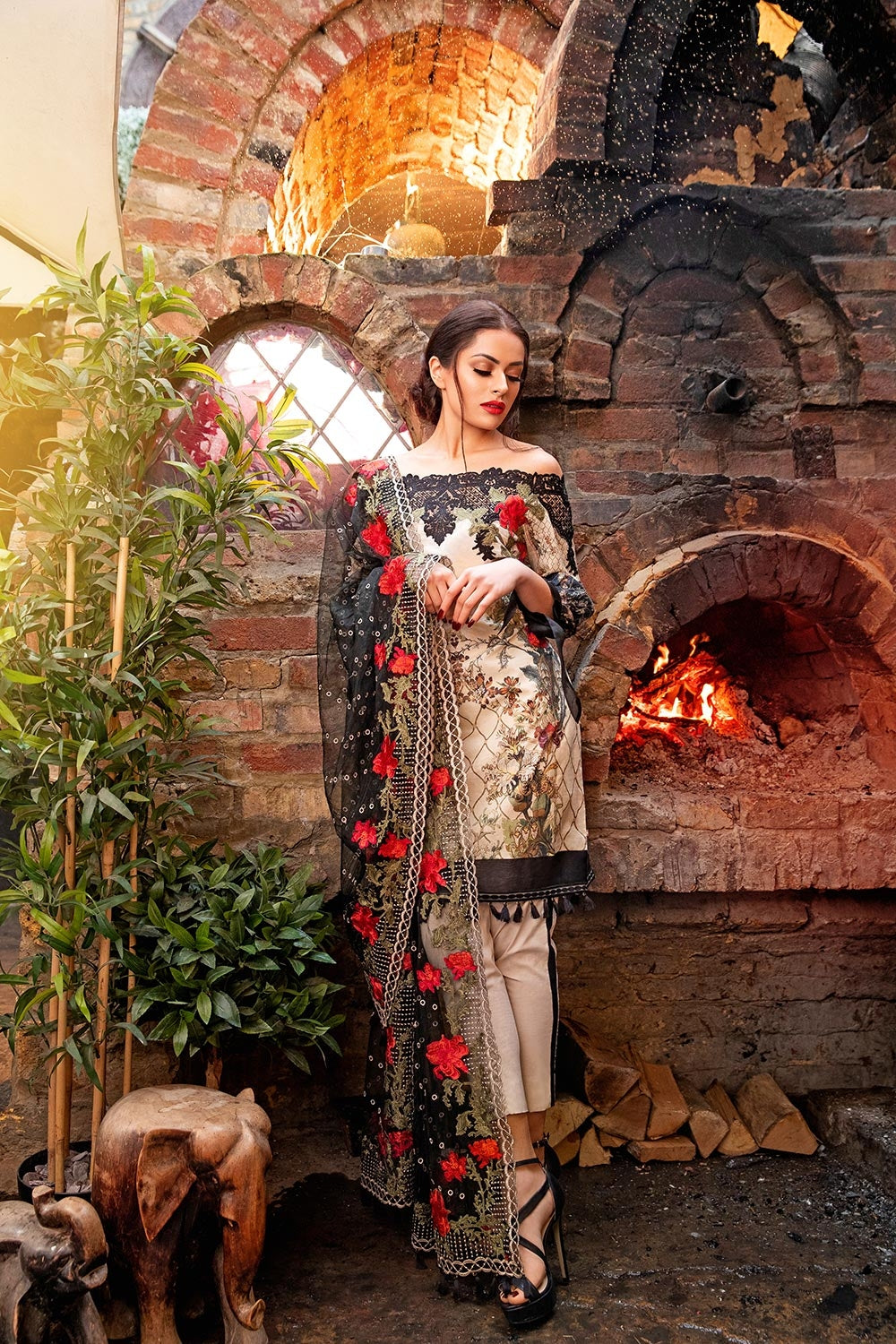 Sobia Nazir - Design 7B Lawn 2018 Vol 2