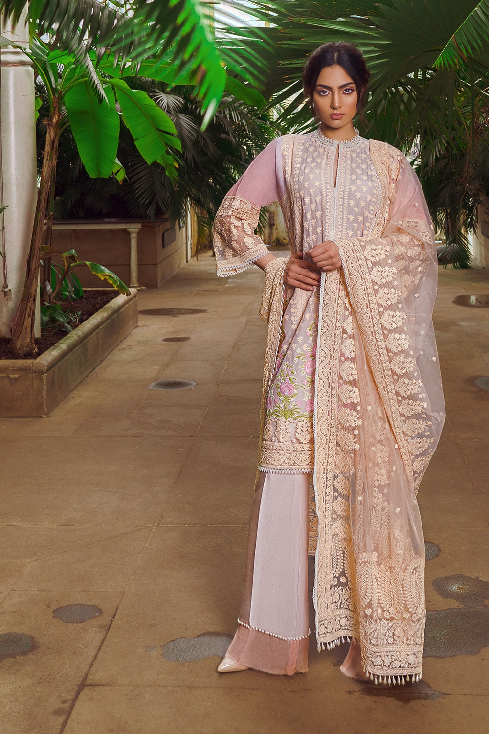 Sobia Nazir - Design 4A Lawn 2019