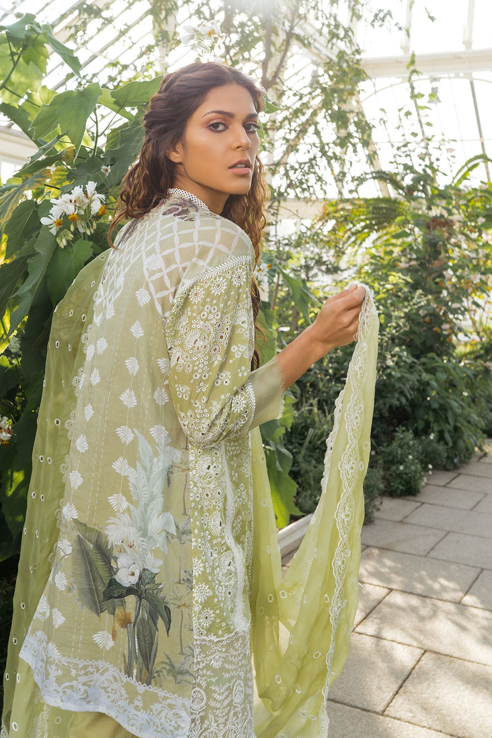 Sobia Nazir - Design 6B Lawn 2019