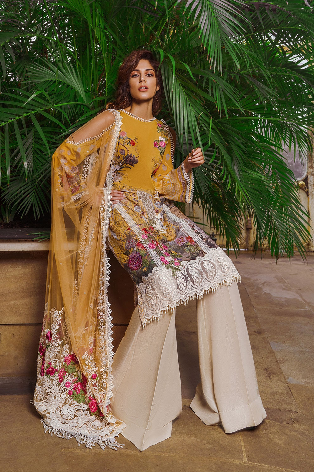 Sobia Nazir - Design 7B Lawn 2019