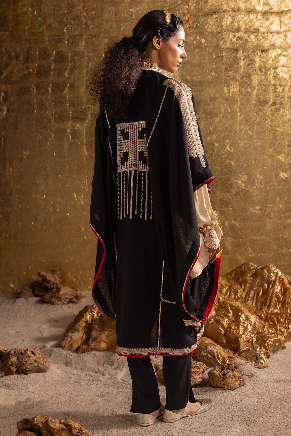 Kayseria - 2 Piece Viscose Karandi Shirt & Shalwar