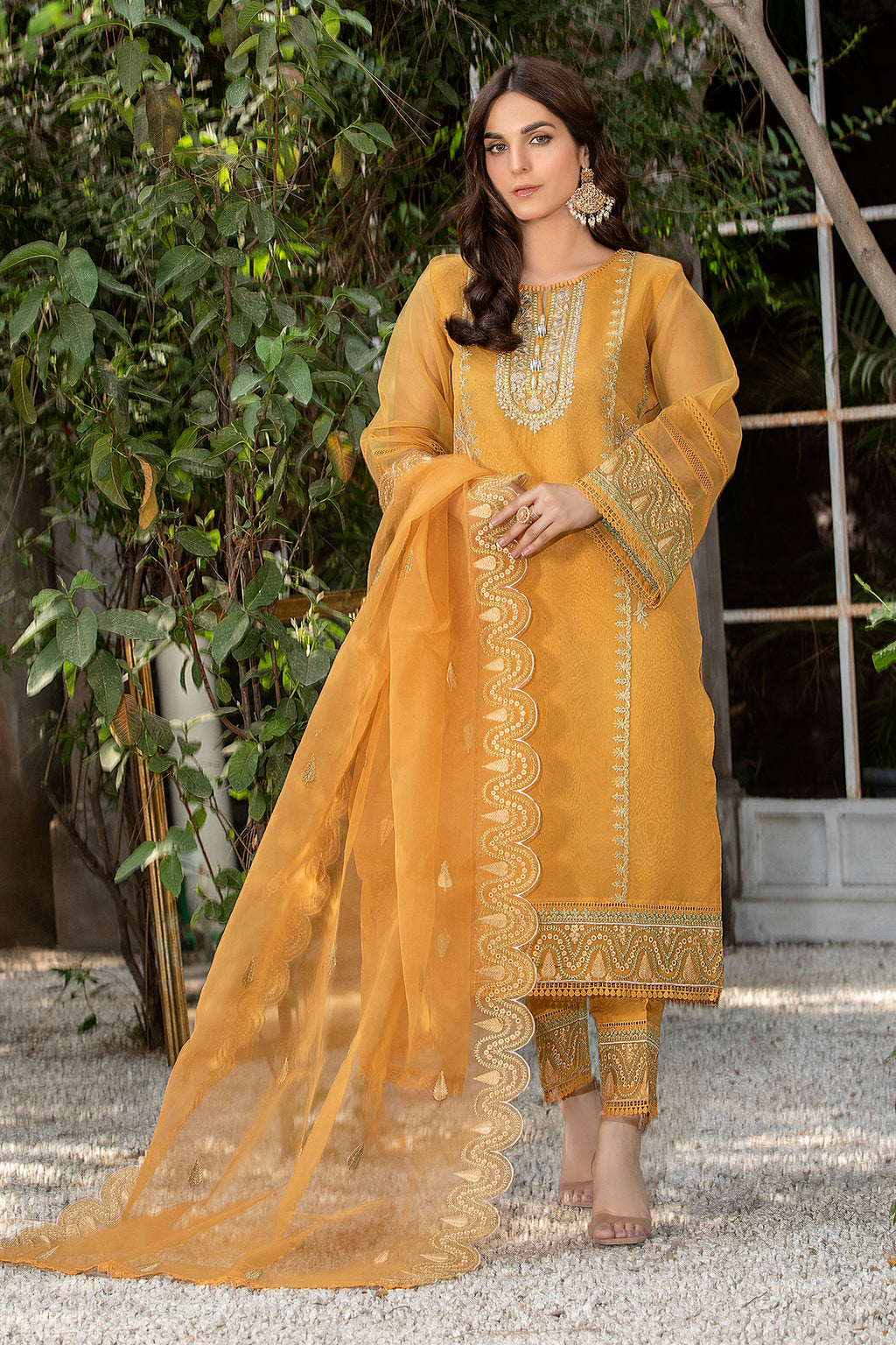 Elegance - ARYA