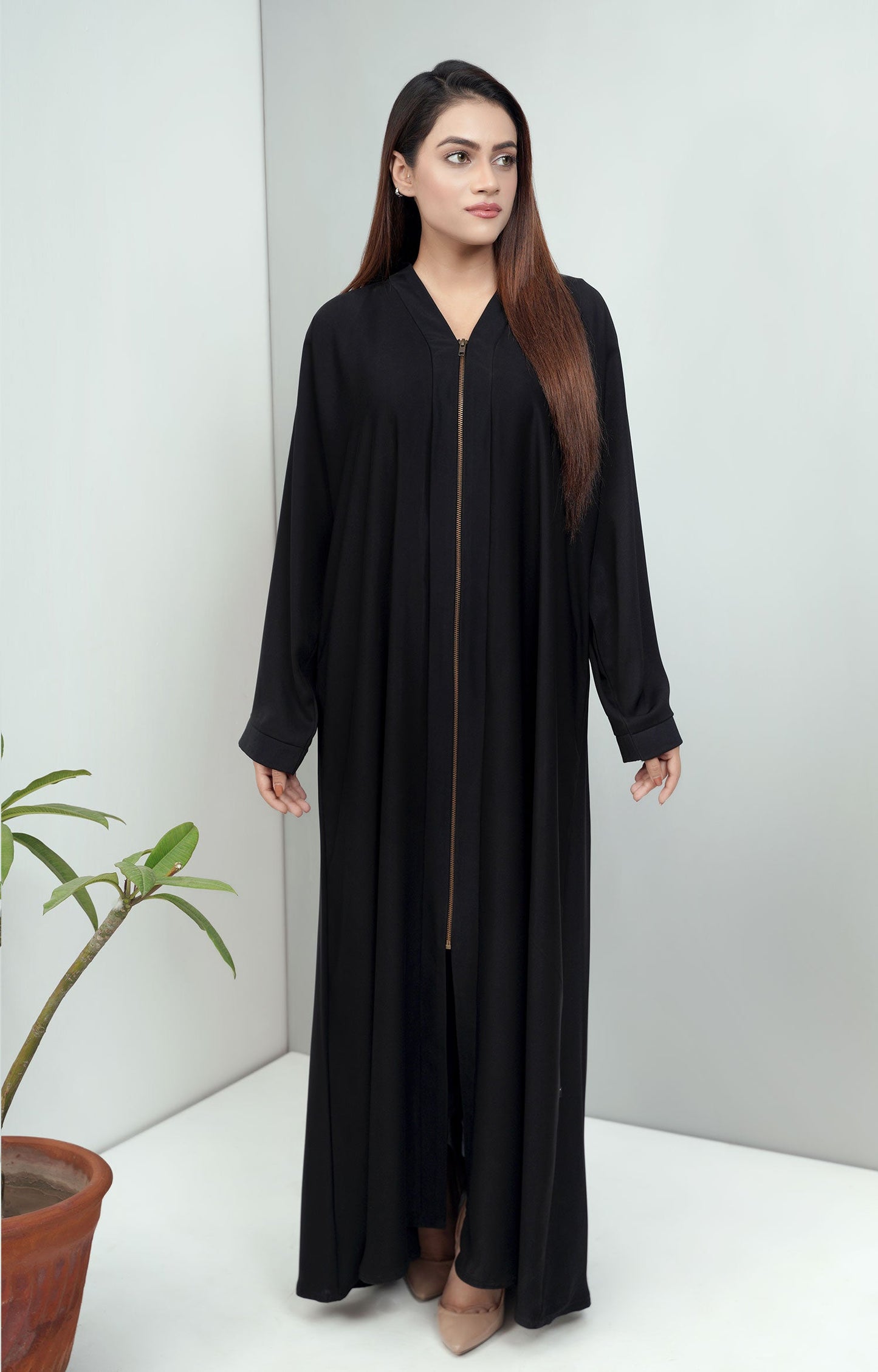 Hareer - Black escape front zipper abaya