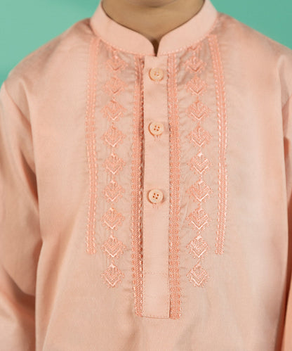Embroidered Dobby Kurta