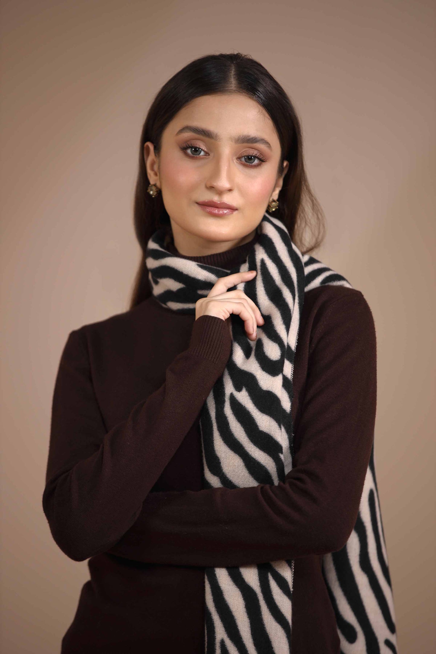 Nishat Linen - Black Shawl-435012103