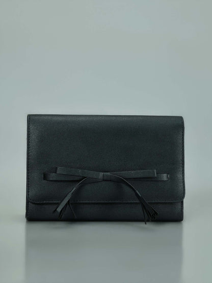 Limelight - Bow Detail Clutch