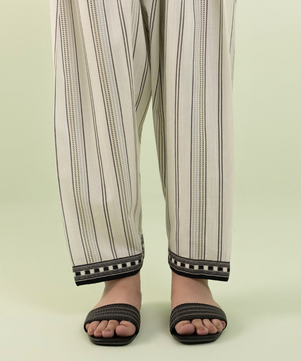 Sapphire - Printed Khaddar Shalwar