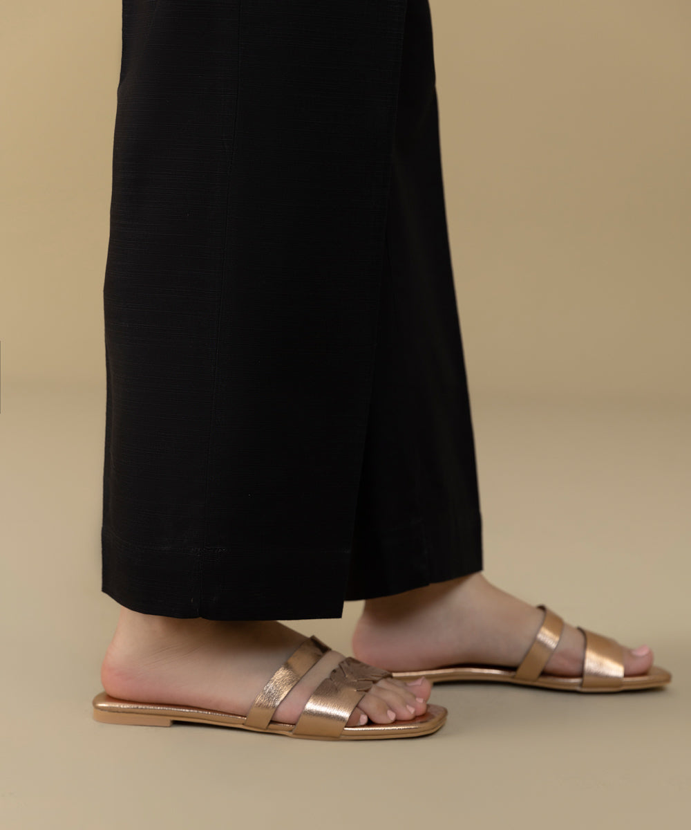 Sapphire - Khaddar Straight Pants